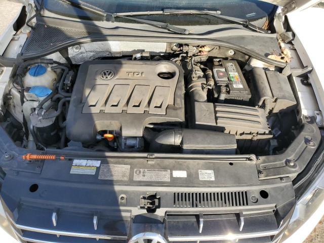 1VWBN7A34CC016794 - 2012 VOLKSWAGEN PASSAT SE WHITE photo 11