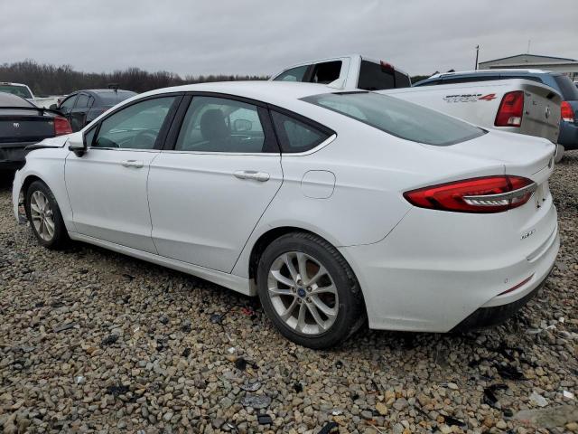 3FA6P0H74KR104703 - 2019 FORD FUSION SE WHITE photo 2