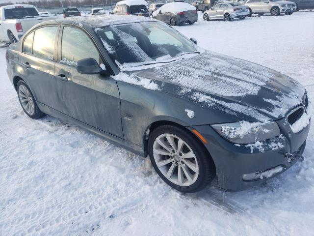 WBAPK5C59BA660173 - 2011 BMW 328 XI SULEV GRAY photo 4