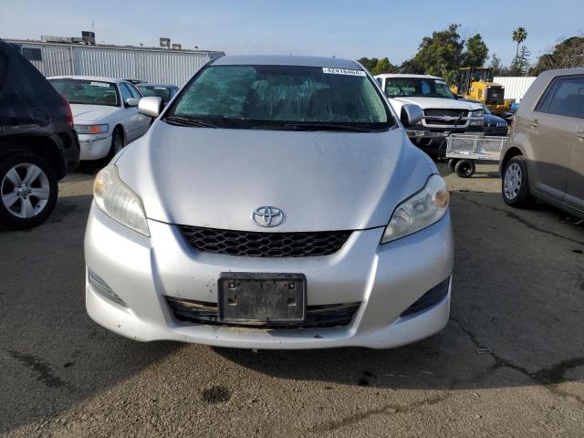 2T1KU40E29C067511 - 2009 TOYOTA MATRIX SILVER photo 5