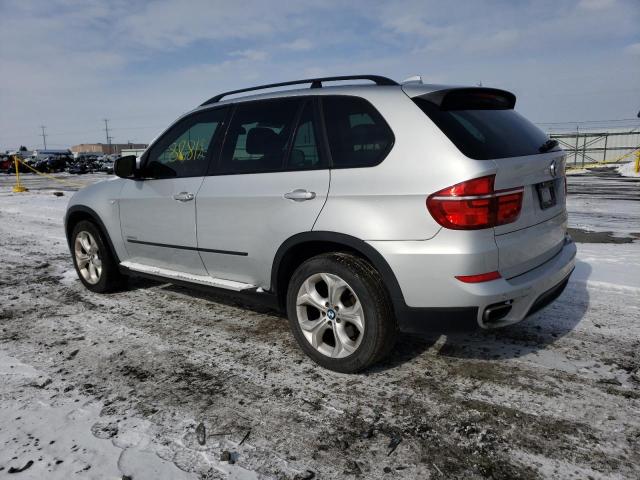 5UXZV8C57CL422332 - 2012 BMW X5 XDRIVE50I Argent photo 2