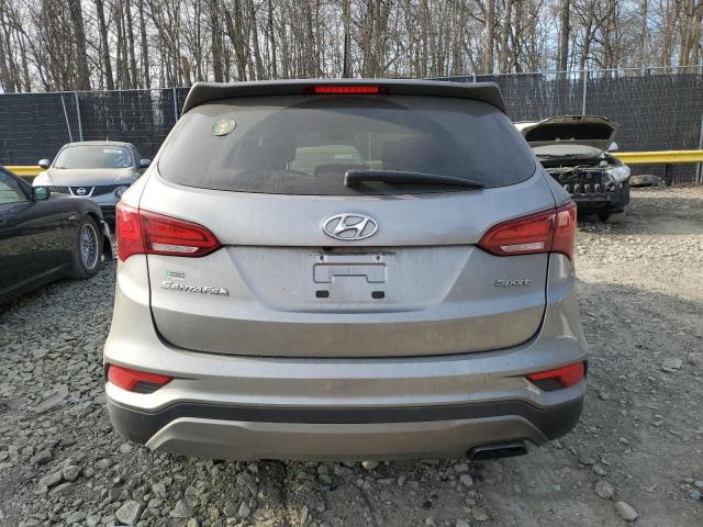 5NMZT3LB1JH079421 - 2018 HYUNDAI SANTA FE S GRAY photo 6