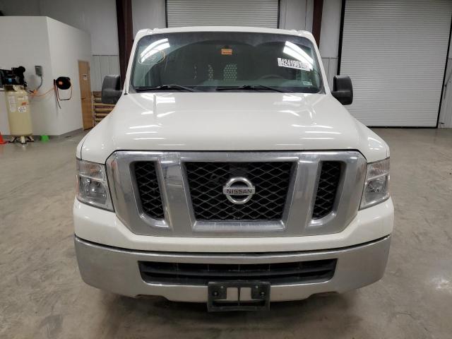 1N6BF0KY0FN803362 - 2015 NISSAN NV 1500 WHITE photo 5