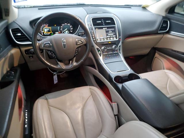 2LMPJ6LR7HBL22315 - 2017 LINCOLN MKX RESERVE Բեժ լուսանկար 8
