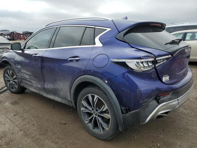 SJKCH5CR8HA035126 - 2017 INFINITI QX30 BASE BLUE photo 2