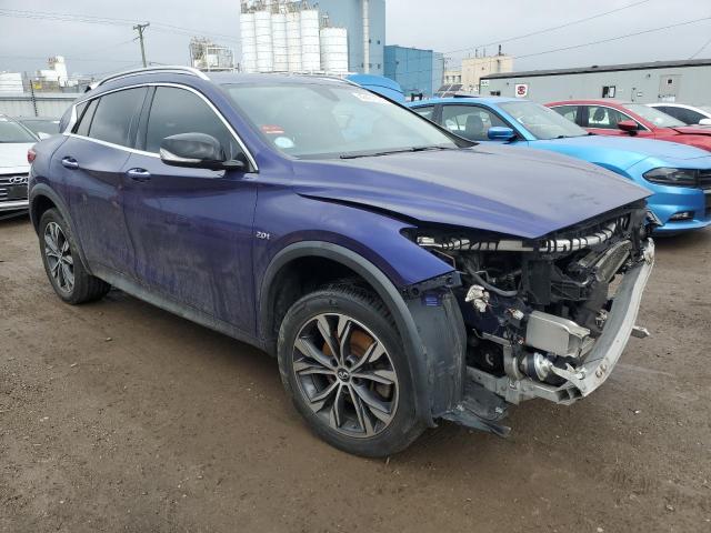 SJKCH5CR8HA035126 - 2017 INFINITI QX30 BASE BLUE photo 4