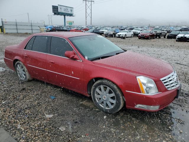 1G6KD57Y08U186040 - 2008 CADILLAC DTS RED photo 4