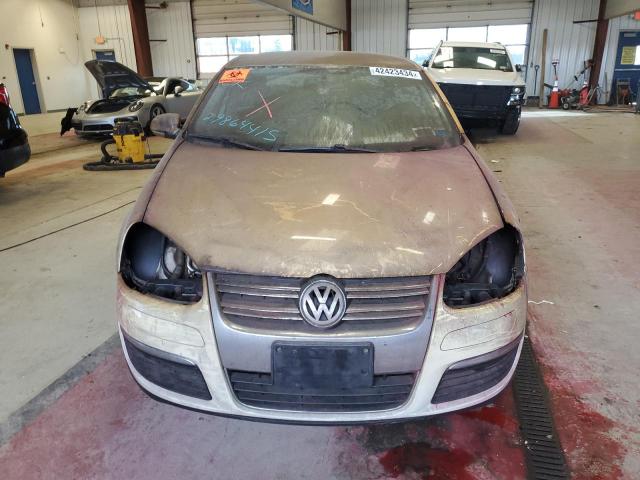 3VWJZ71K38M138897 - 2008 VOLKSWAGEN JETTA S GOLD photo 5