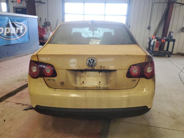 3VWJZ71K38M138897 - 2008 VOLKSWAGEN JETTA S GOLD photo 6