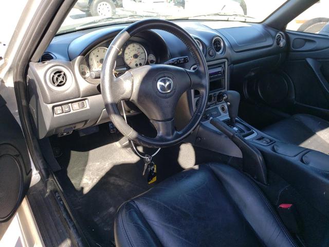 JM1NB353840402133 - 2004 MAZDA MX-5 MIATA BASE SILVER photo 7