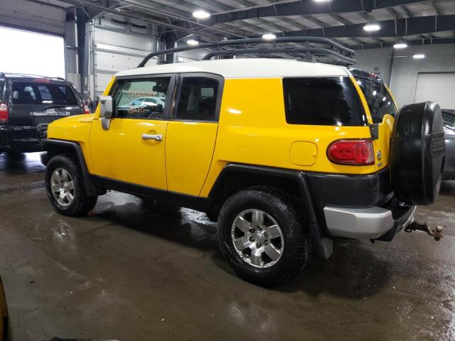 JTEBU4BF9AK083189 - 2010 TOYOTA FJ CRUISER YELLOW photo 2