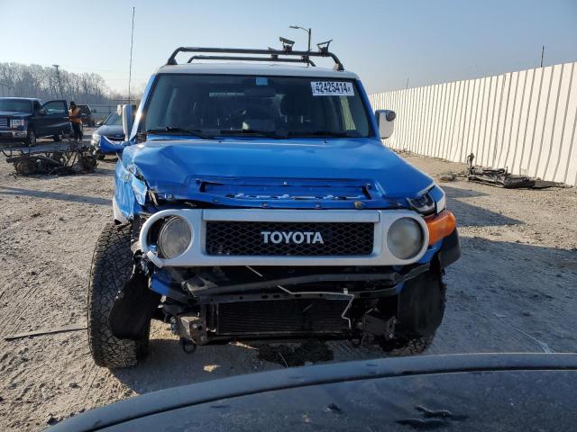 JTEZU11F98K001356 - 2008 TOYOTA FJ CRUISER BLUE photo 5