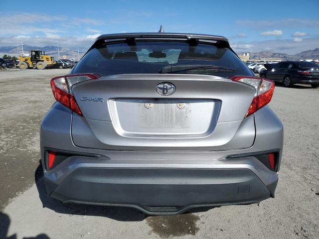 NMTKHMBX9JR005861 - 2018 TOYOTA C-HR XLE SILVER photo 6