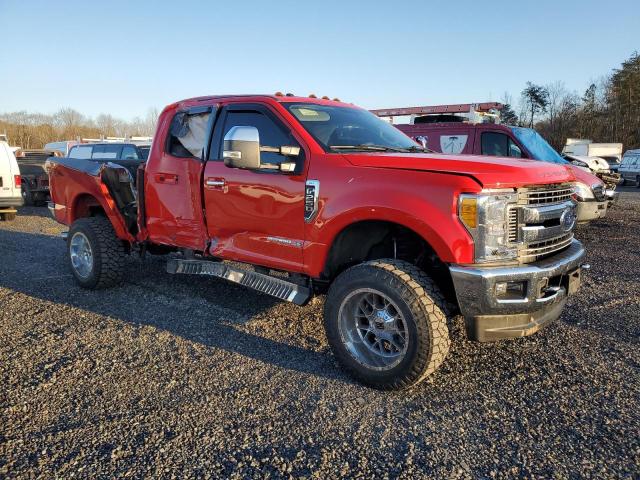 1FT7W2B65HEE54446 - 2017 FORD F250 SUPER DUTY RED photo 4