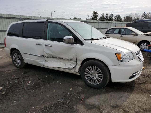 2C4RC1CG0DR649869 - 2013 CHRYSLER TOWN & COU TOURING L WHITE photo 4