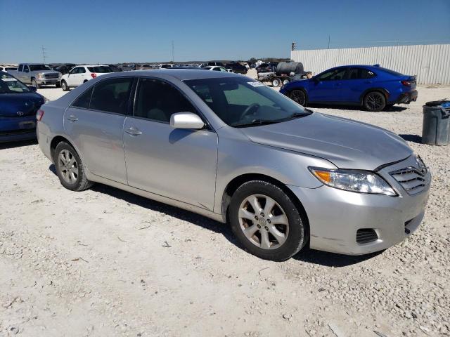 4T1BF3EK4BU654347 - 2011 TOYOTA CAMRY BASE SILVER photo 4