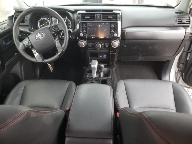 JTEBU5JR6L5827057 - 2020 TOYOTA 4RUNNER SR5/SR5 PREMIUM 银色 照片 8