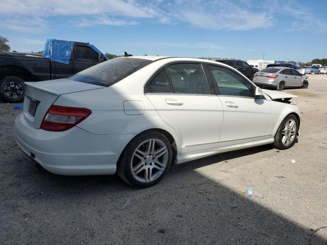 WDDGF56X68R039347 - 2008 MERCEDES-BENZ C 350 WHITE photo 3