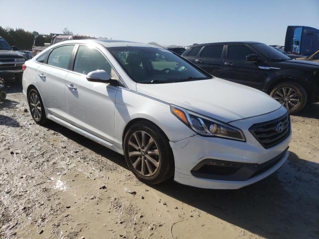 5NPE34AF6GH298803 - 2016 HYUNDAI SONATA SPORT WHITE photo 4