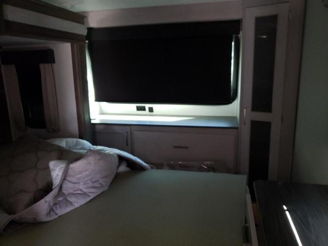 4YDF33423LA741642 - 2020 KEYSTONE MONTANA 双色 照片 8