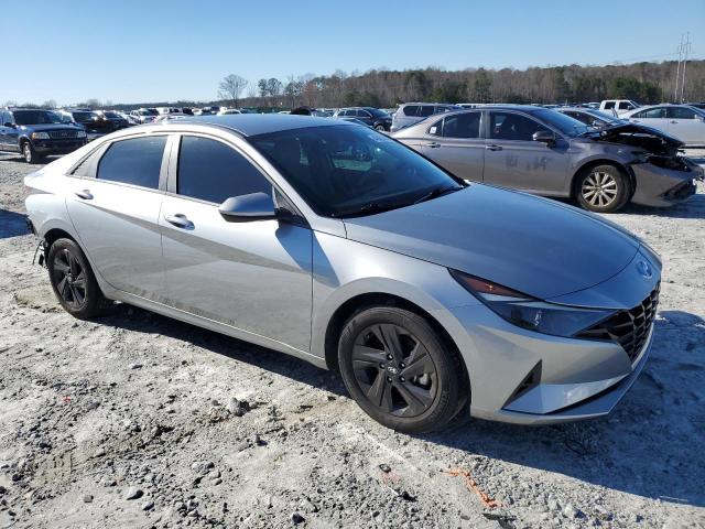 5NPLM4AG6NH071024 - 2022 HYUNDAI ELANTRA SEL SILVER photo 4