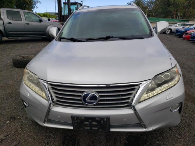 JTJBC1BA7D2062899 - 2013 LEXUS RX 450 SILVER photo 5