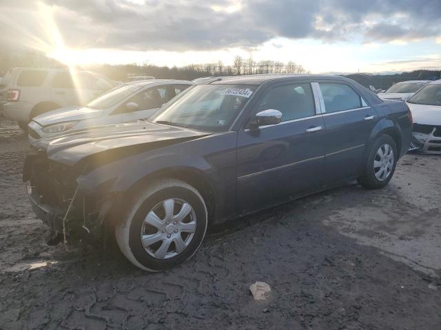 2005 CHRYSLER 300, 