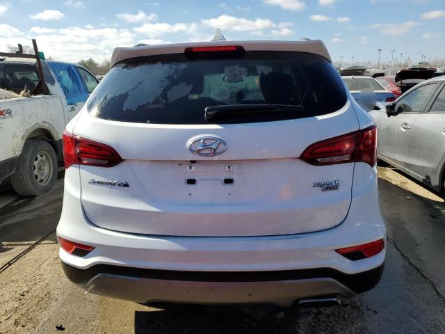 5NMZUDLB8JH055295 - 2018 HYUNDAI SANTA FE S WHITE photo 6