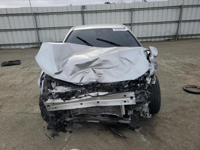 4T1G11AK8PU759222 - 2023 TOYOTA CAMRY SE NIGHT SHADE SILVER photo 5