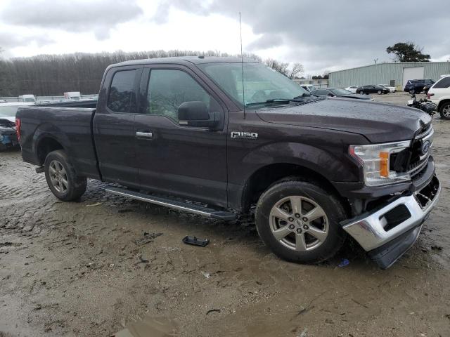 1FTEX1C58JKE56137 - 2018 FORD F150 SUPER CAB PURPLE photo 4