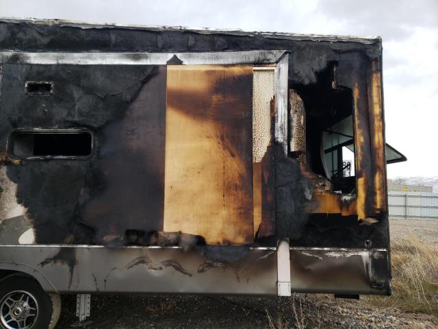 4YDF38128L4702934 - 2020 KEYSTONE MONTANA 白色 照片 9