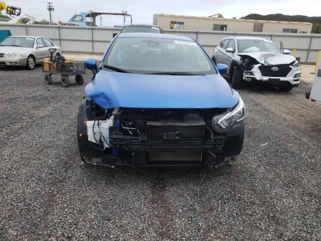 3N1CN8EVXML867502 - 2021 NISSAN VERSA SV BLUE photo 5