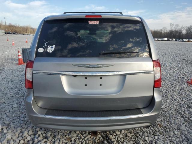 2C4RC1BG3DR613983 - 2016 CHRYSLER TOWN AND C TOURING SILVER photo 6