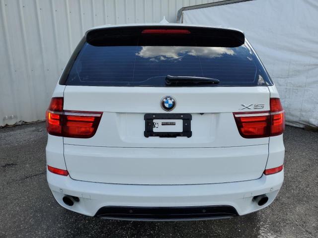 5UXZW0C53BL658912 - 2011 BMW X5 XDRIVE35D WHITE photo 6