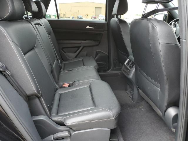 1V24C2CA4LC204374 - 2020 VOLKSWAGEN ATLAS CROS SE Черный фото 11