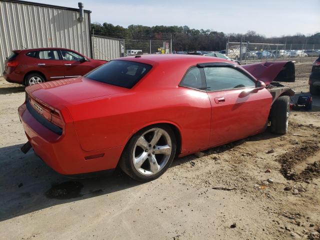 2B3LJ44V99H604597 - 2009 DODGE CHALLENGER SE RED photo 3