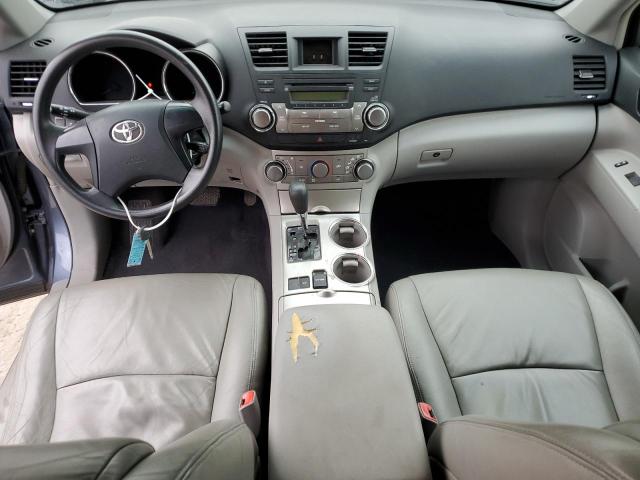 5TDZA3EH4CS017325 - 2012 TOYOTA HIGHLANDER BASE Көк фото 8