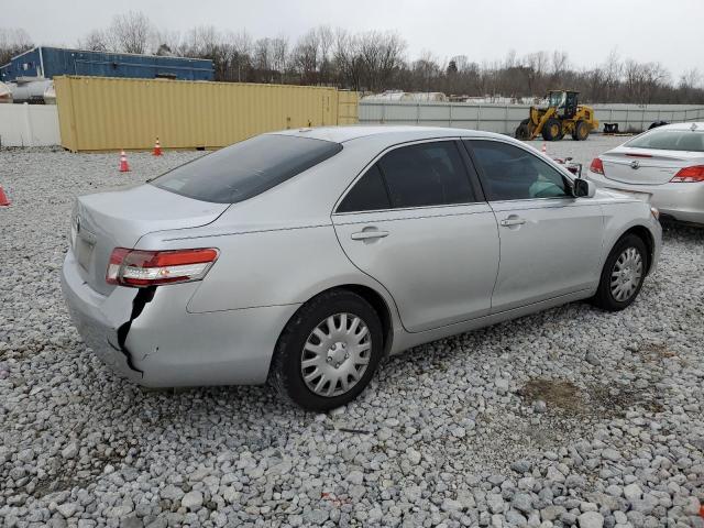 4T1BF3EK5BU186726 - 2011 TOYOTA CAMRY BASE SILVER photo 3