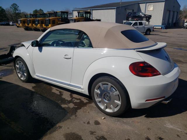 3VW517AT0FM812468 - 2015 VOLKSWAGEN BEETLE 1.8T WHITE photo 2