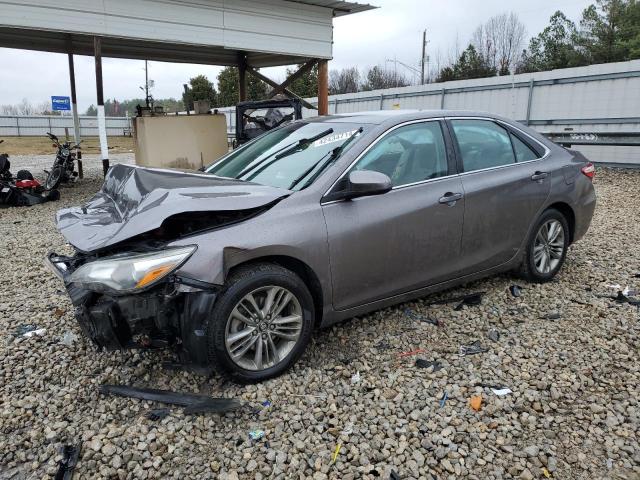 4T1BF1FKXHU688577 - 2017 TOYOTA CAMRY LE GRAY photo 1