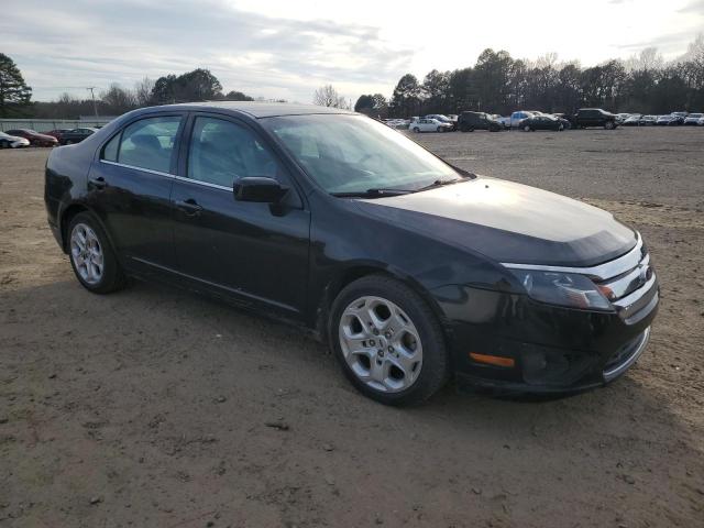 3FAHP0HA6AR285466 - 2010 FORD FUSION SE BLACK photo 4