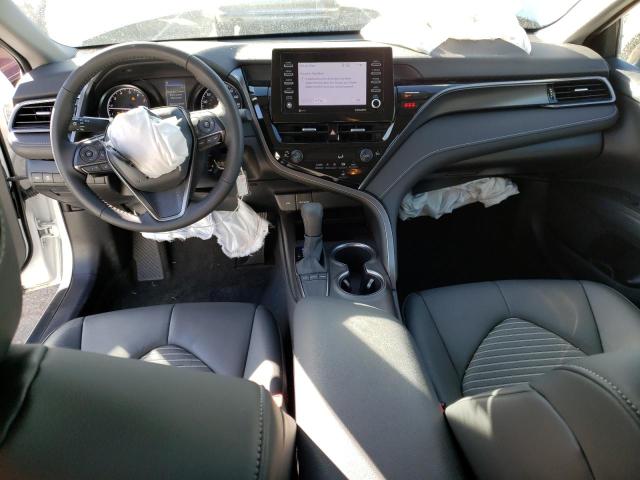 4T1G11AK1PU736221 - 2023 TOYOTA CAMRY SE NIGHT SHADE WHITE photo 8