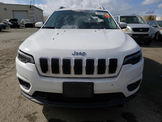 1C4PJLCB4KD470215 - 2019 JEEP CHEROKEE LATITUDE WHITE photo 5