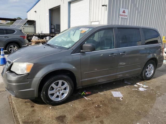 2A4RR2D11AR374808 - 2010 CHRYSLER TOWN & COU LX SILVER photo 1