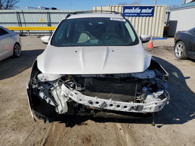 1FMCU0H95DUC45651 - 2013 FORD ESCAPE SEL WHITE photo 5