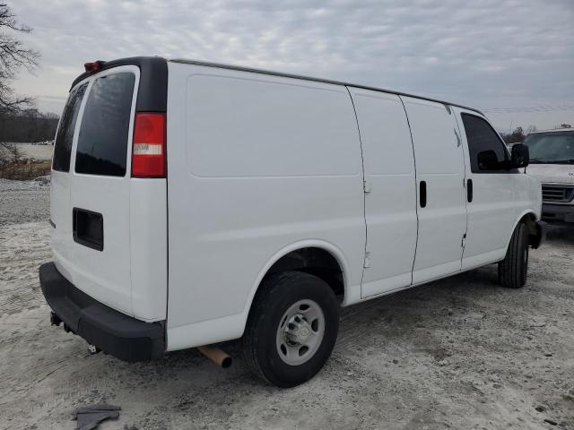 1GCGG25V971178844 - 2007 CHEVROLET EXPRESS G2 WHITE photo 3