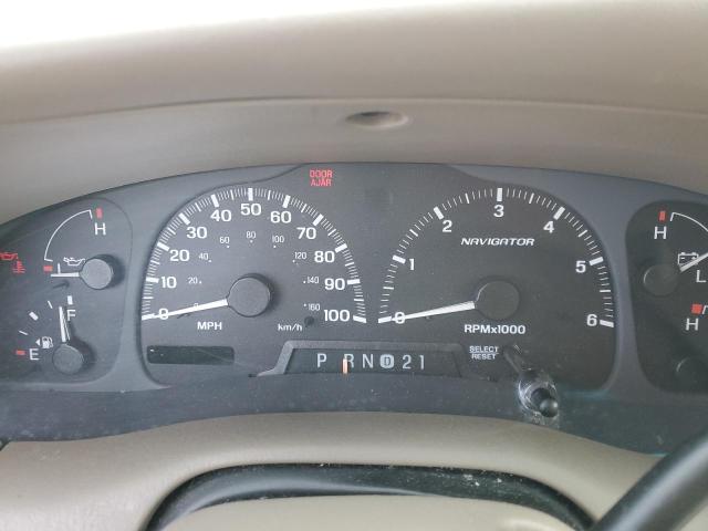 5LMFU28RX2LJ12313 - 2002 LINCOLN NAVIGATOR შავი ფოტო 9