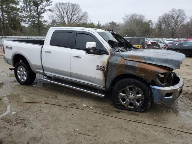 3C6UR5FJ8HG578818 - 2017 RAM 2500 LARAMIE WHITE photo 4