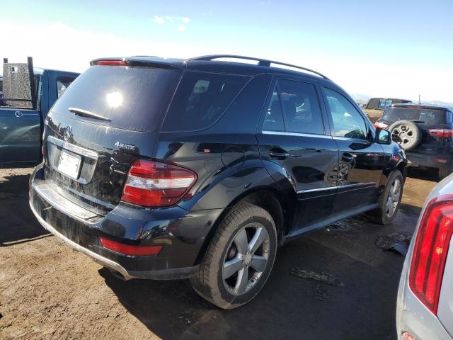 4JGBB8GB6BA686742 - 2011 MERCEDES-BENZ ML 350 4MATIC BLACK photo 3