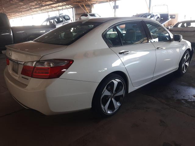 1HGCR6F33FA011408 - 2015 HONDA ACCORD HYBRID WHITE photo 3